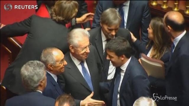 VIDEO Scontro Renzi-Monti sulla ricetta economica