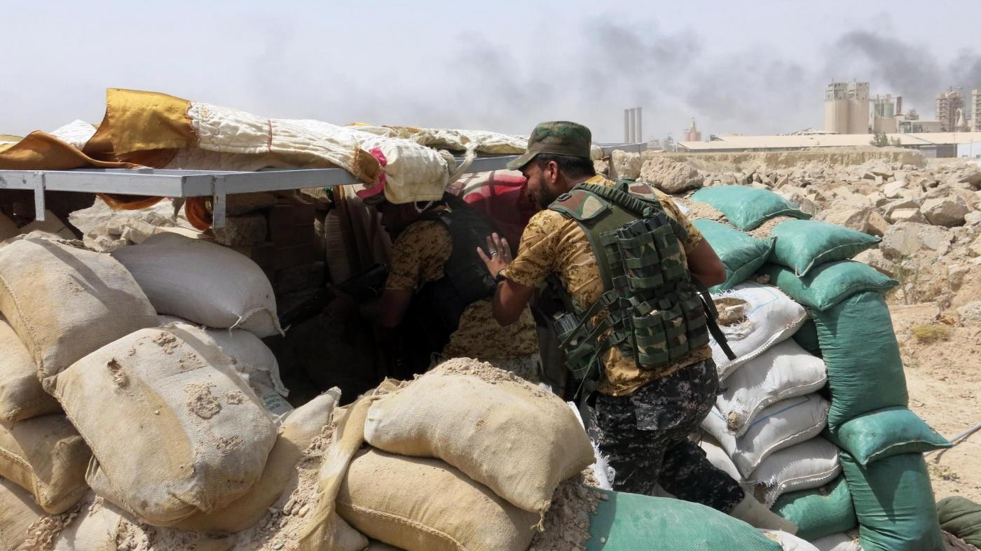 Iraq, lanciata offensiva contro Isis a sud di Mosul
