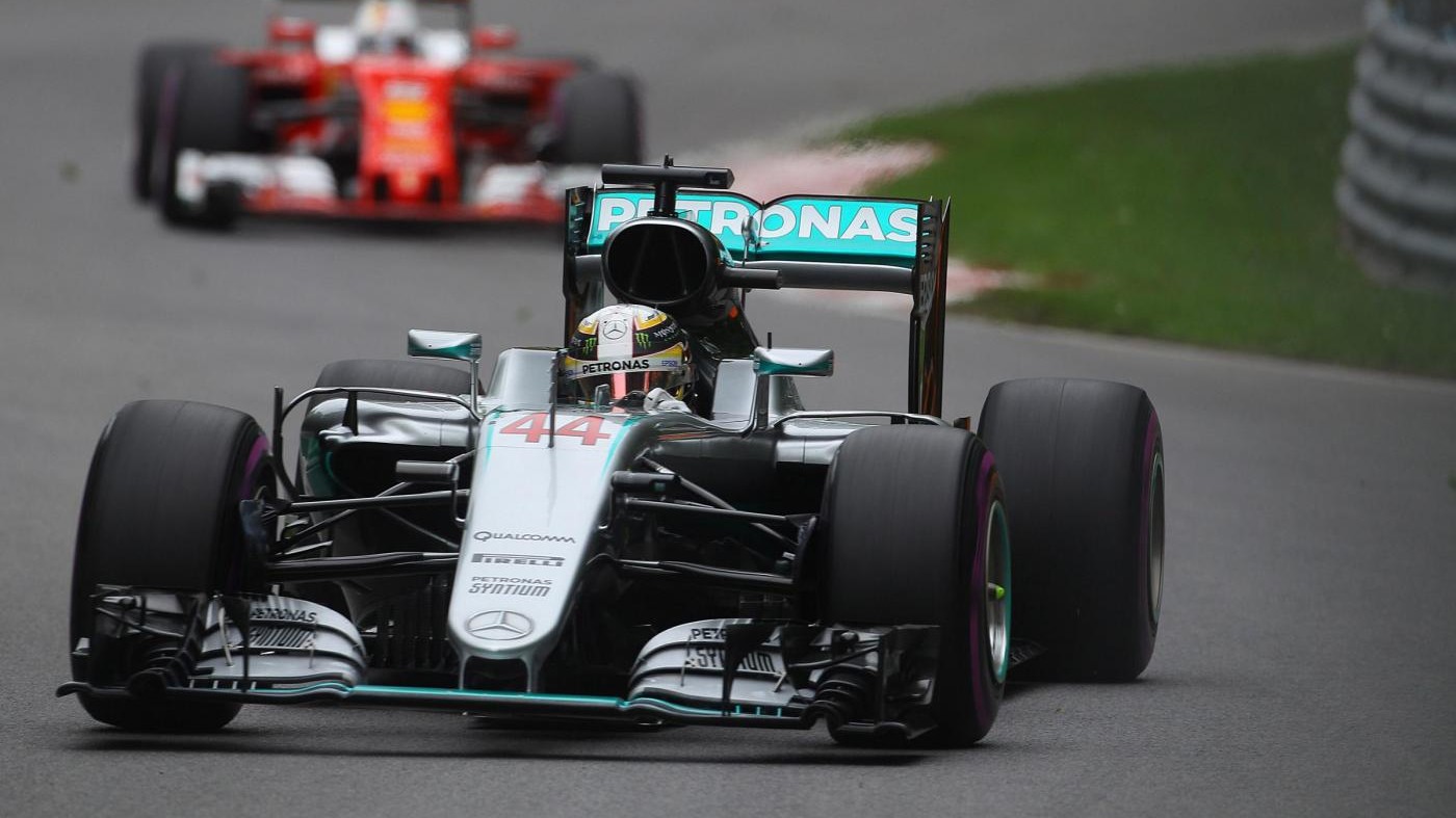 Formula 1, Hamilton trionfa in Canada e riapre il Mondiale