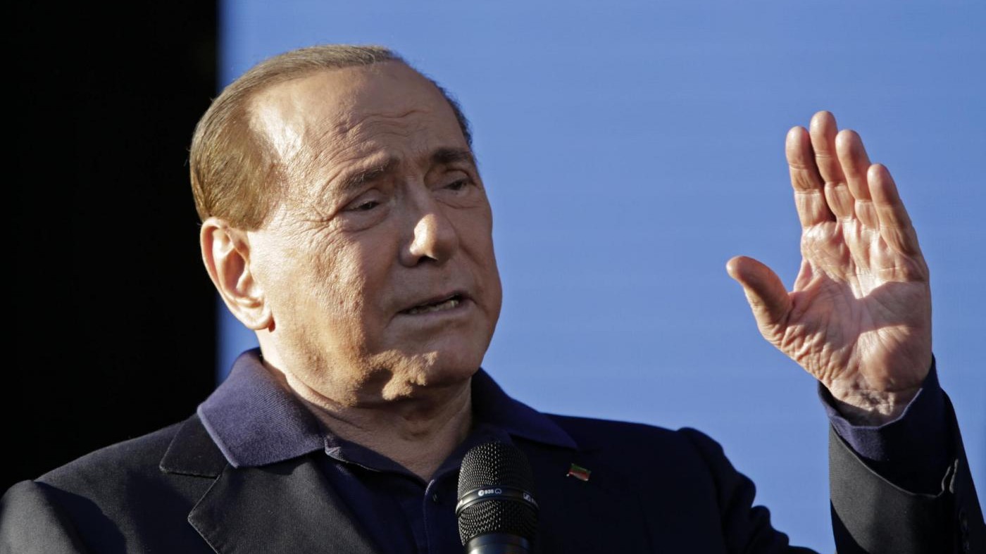 Berlusconi: Preoccupato ma confortato dall’affetto di tutti