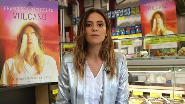 Francesca Michielin presenta la sua canzone “Vulcano”