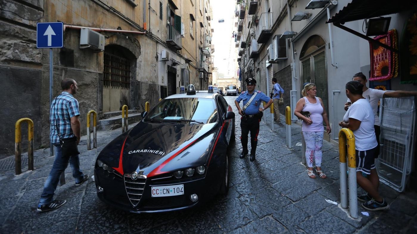 Camorra, racket e intimidazioni nel napoletano: 21 arresti