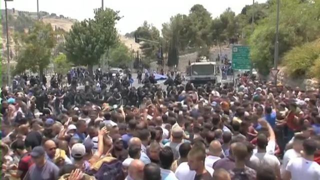 Gerusalemme, tensione alla Spianata delle Moschee: un morto
