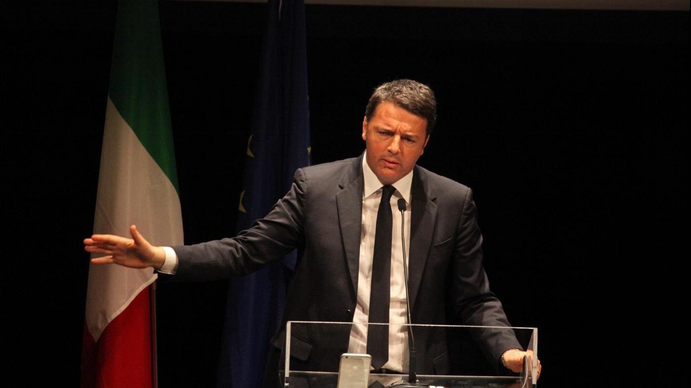 Riforme, Renzi: Vedremo chi sta col popolo. De Magistris? Solo insulti