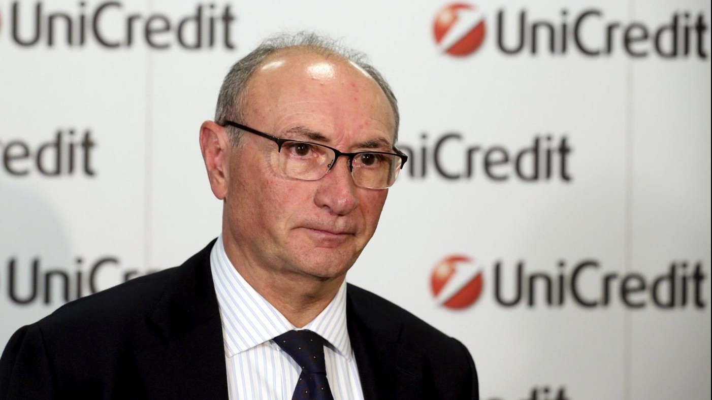 Unicredit, conti trimestre stabili, Ghizzoni tira dritto