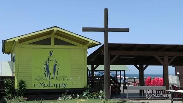 A Roma c’è la “spiaggia del Papa” per i disabili