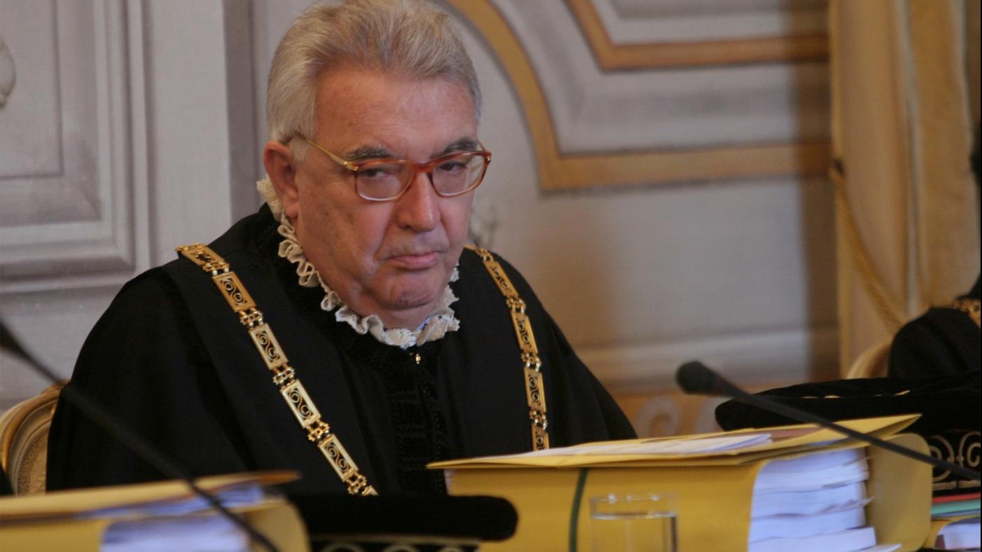 Annibale Marini: Sindaci obbligati a celebrare le unioni civili