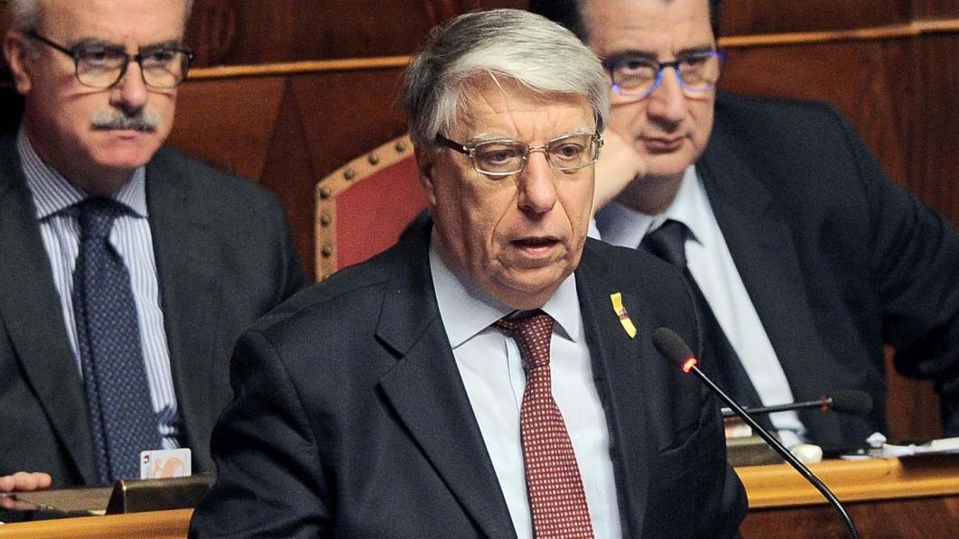 Unioni civili, centrodestra: Se Mattarella firma sarà referendum