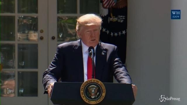 Clima, Trump: “Usciremo dall’accordo di Parigi”