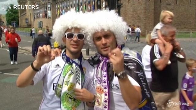 Cardiff, migliaia di tifosi riempiono la città