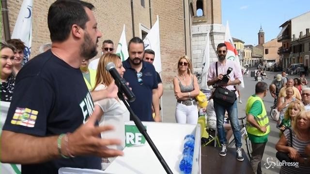 A Comacchio Salvini torna a parlare di legittima difesa