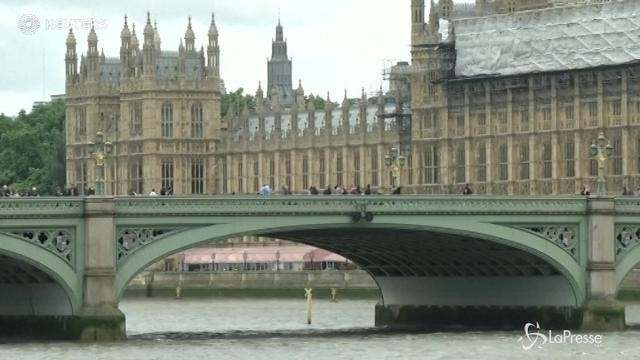 VIDEO Londra, pista italiana per il terzo attentatore