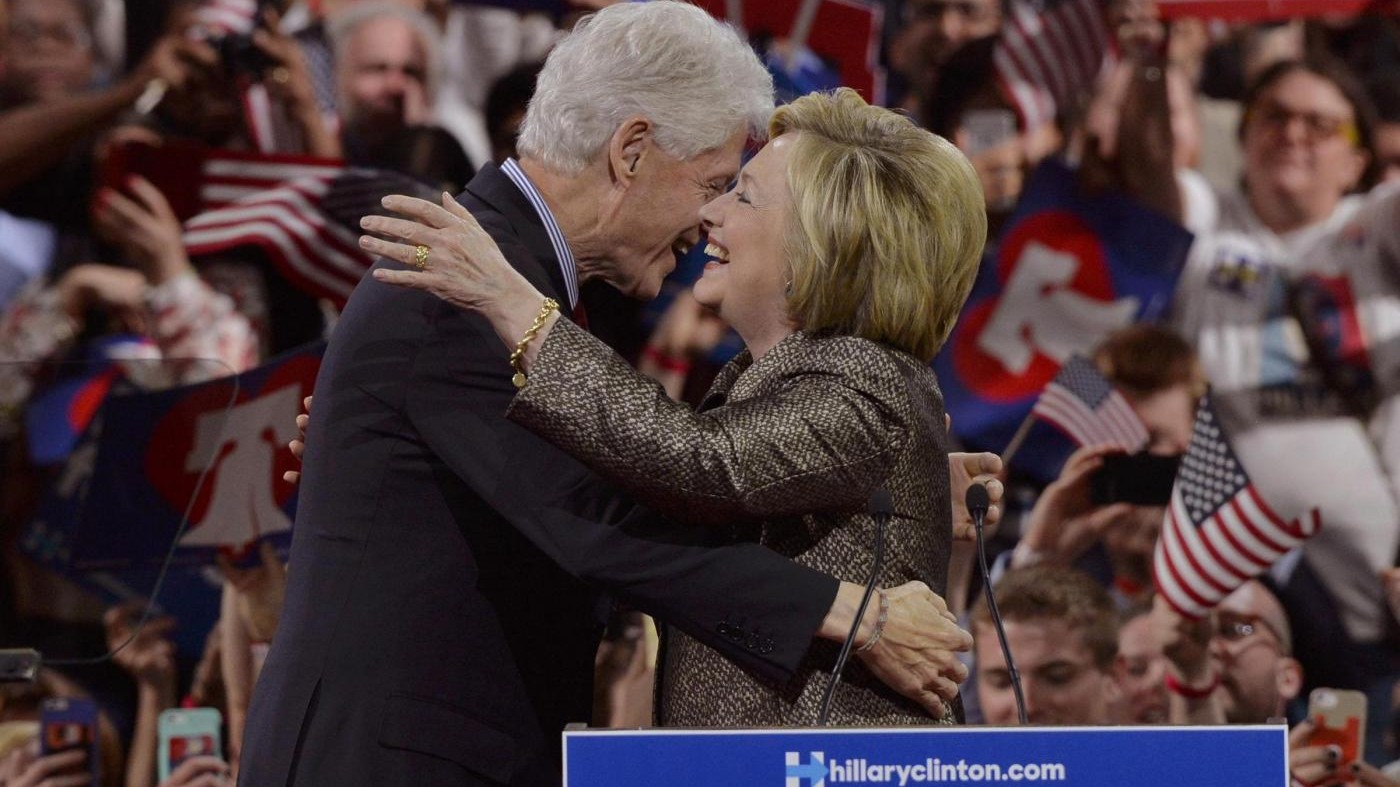 Usa 2016, Clinton: Se eletta darò a Bill incarico in economia