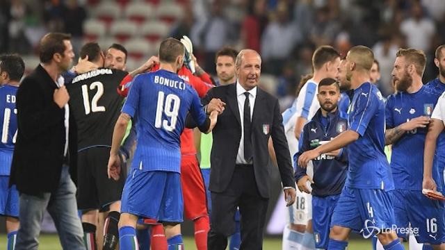 Calcio: l’Italia batte 3-0 l’Uruguay
