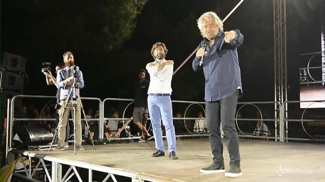 Grillo a Palermo: “I media creano pregiudizio”