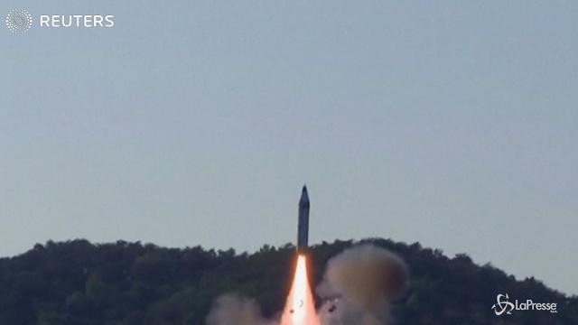 La Nord Corea lancia nuovi missili