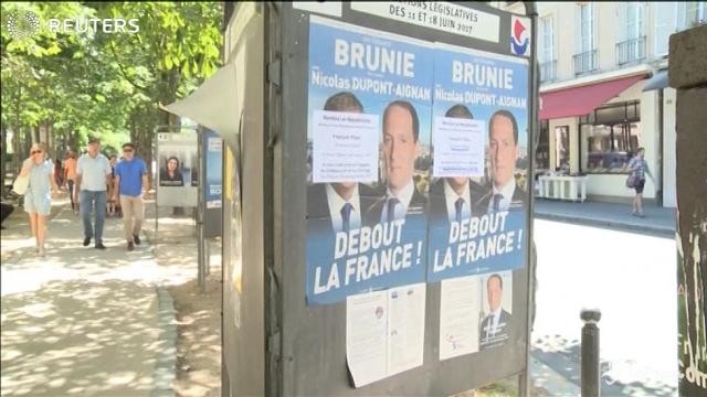 La Francia torna alle urne per le legislative