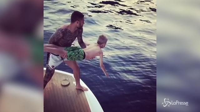 Icardi in vacanza con i figli