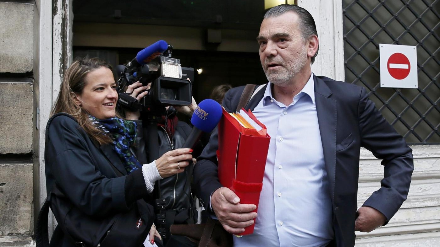 Strage di Parigi, Abdeslam si rifiuta di rispondere al giudice