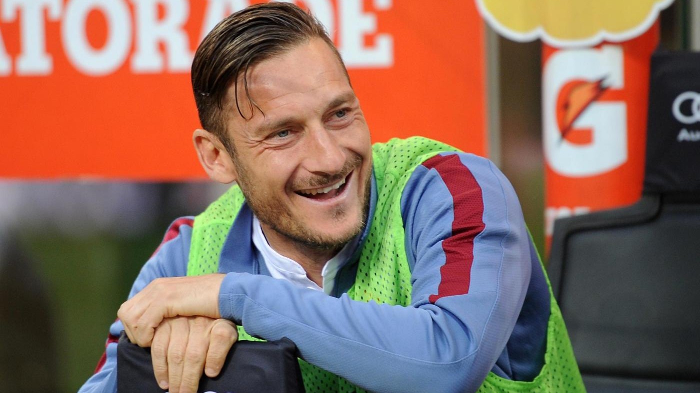 Baldissoni: Totti continuerà a giocare nella Roma