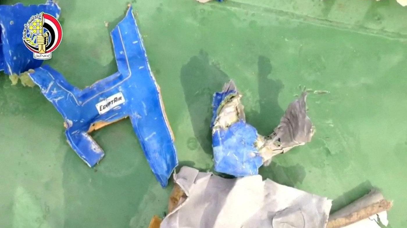 Trovate scatole nere dell’aereo EgyptAir scomparso