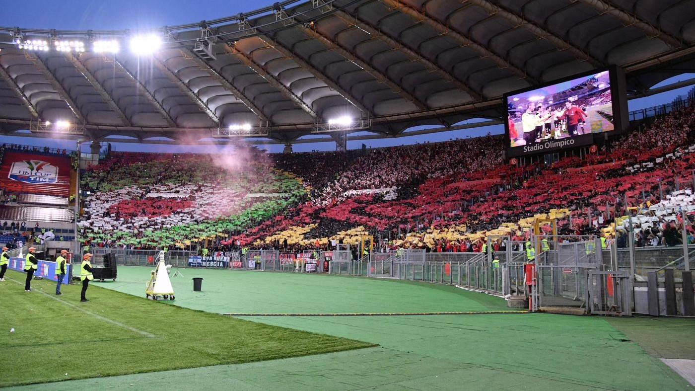 Roma, assalto al bar dopo finale Coppa Italia: due accoltellati