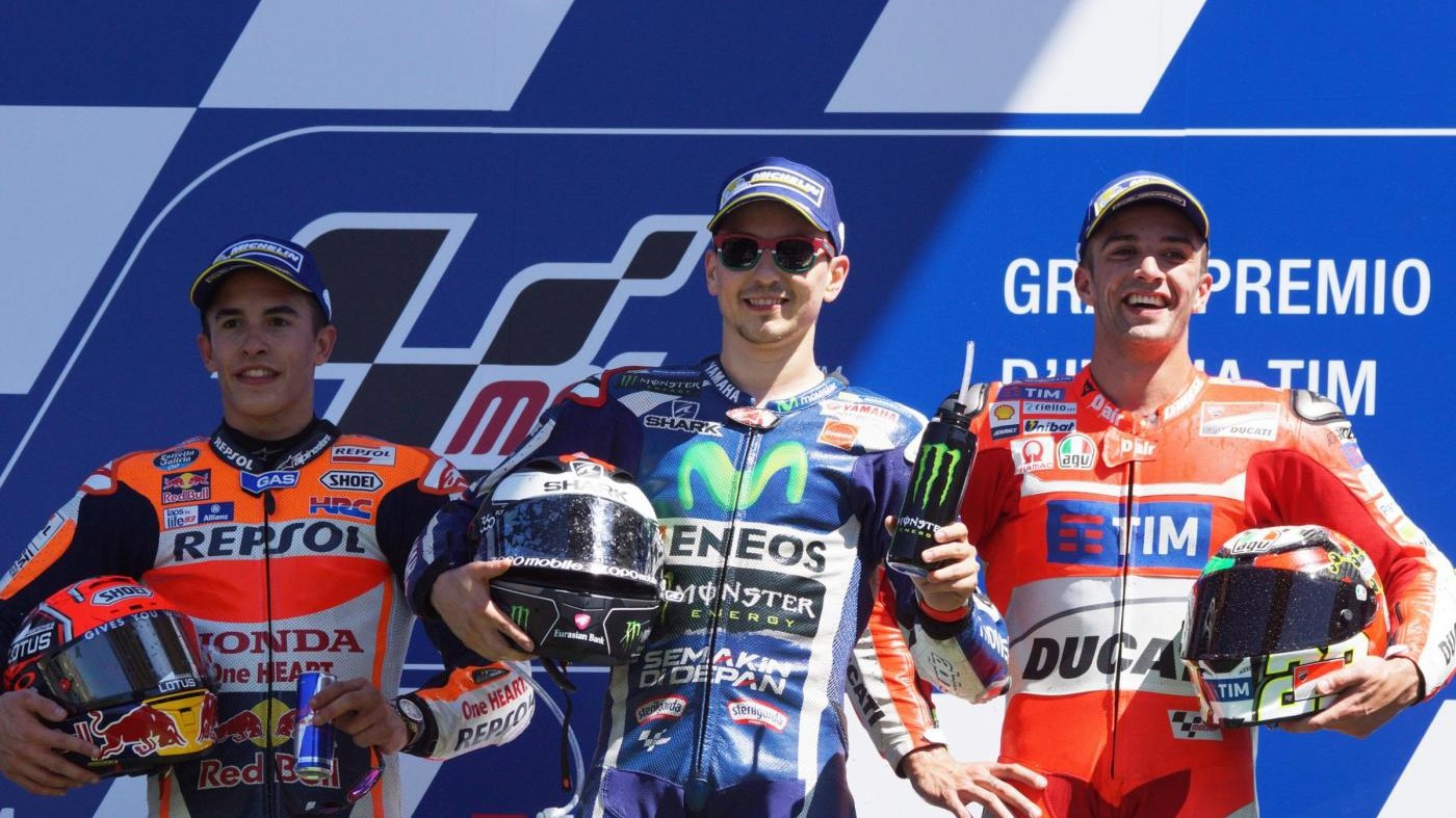 MotoGp, Mugello: Rossi sogni in fumo, Lorenzo-Marquez che show