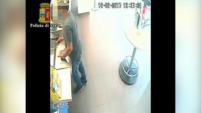 Benevento, rapina a mano armata l’ufficio postale: arrestato