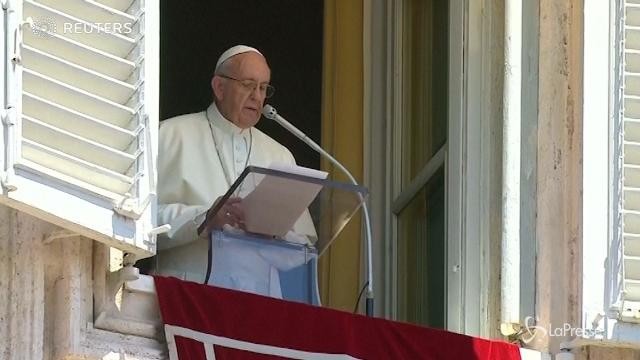 Incendio Portogallo: il Papa prega per le vittime