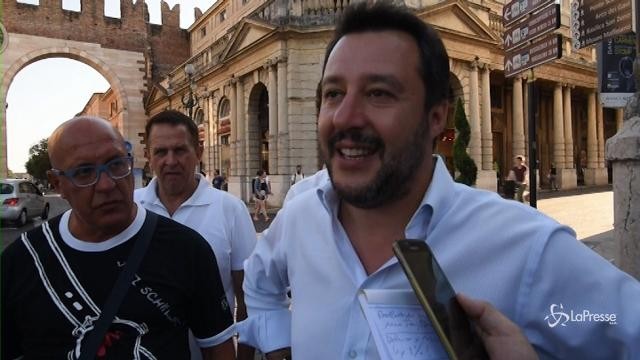 Ius soli, Salvini: “I monsignori vivono in realtà parallele”