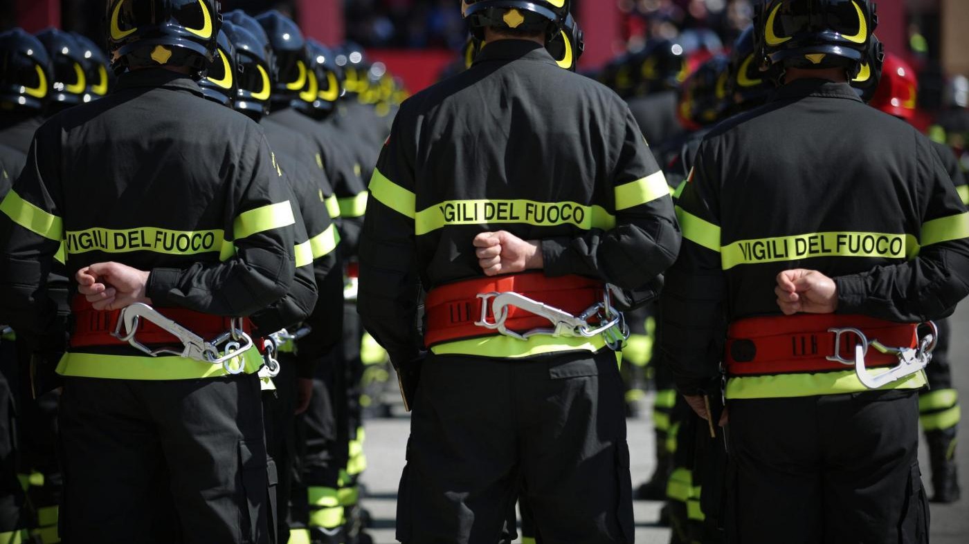 I pompieri bloccano il Viminale: Vogliamo contratti e assunzioni