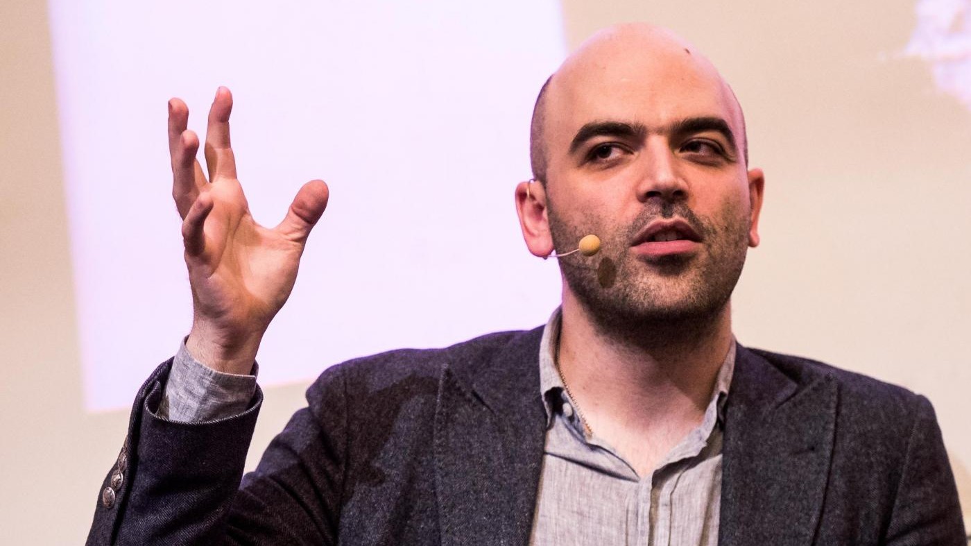 Renzi sta con Saviano: Problema del Sud è camorra, non Gomorra