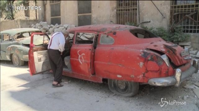Siria: colleziona auto d’epoca nonostante la guerra