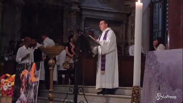 Migranti, grande folla alla veglia di Sant’Egidio a Roma