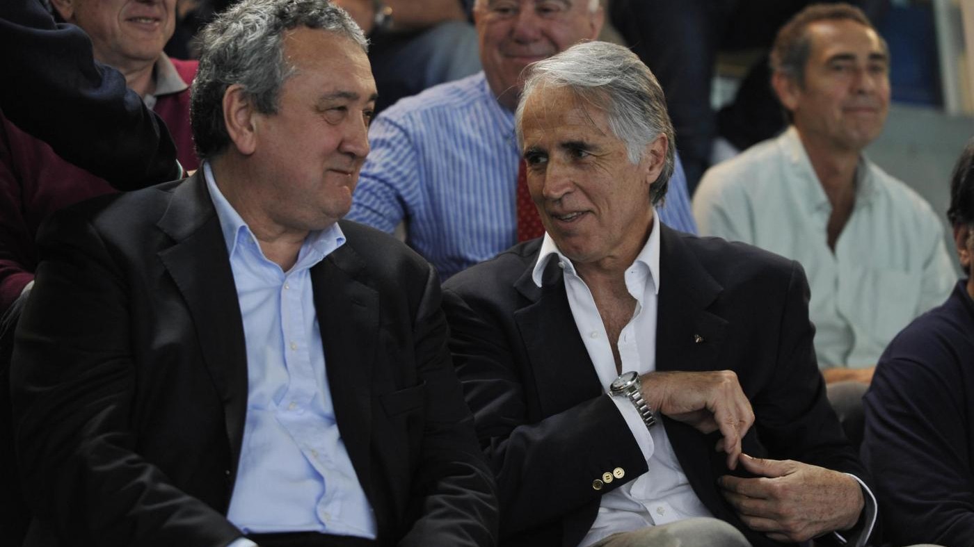 Nuoto, scontro Fin-Coni. Malagò avverte Barelli: Niente Tar o decadenza