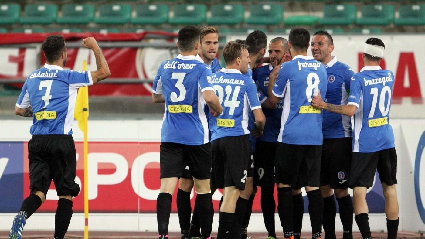 Serie B, Bari si arrende ai supplementari: 3-4, Novara in semifinale