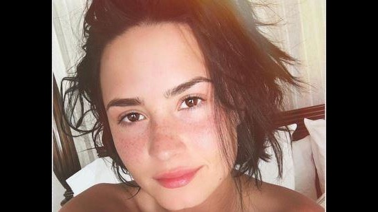La riconoscete? E’ Demi Lovato acqua e sapone