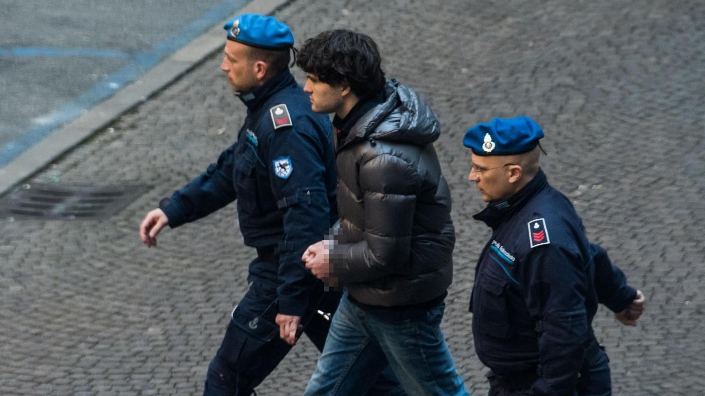 Acido, pena ridotta a 12 anni a Martina e conferma per Alex