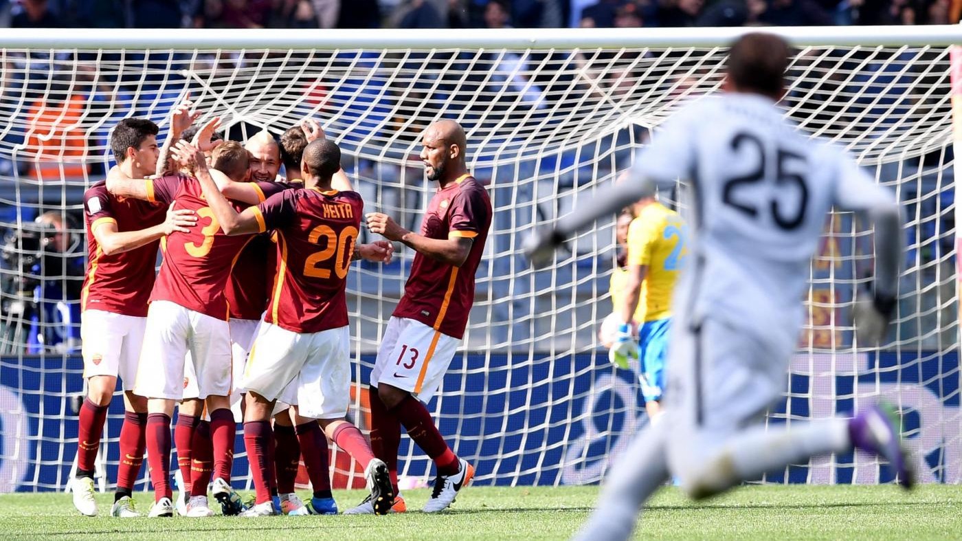 Roma batte Napoli 1-0 e consegna scudetto alla Juve