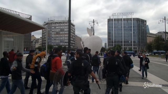 Controlli a tappeto alla stazione Centrale di Milano
