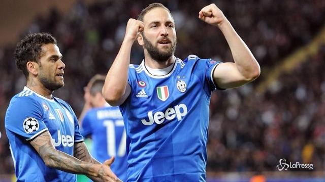 VIDEO Champions, Higuain fa volare la Juventus