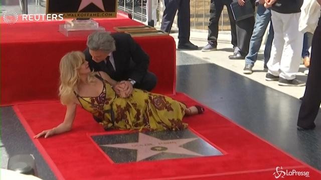 VIDEO Doppia stella su Walk of Fame per Goldie Hawn e Kurt Russel