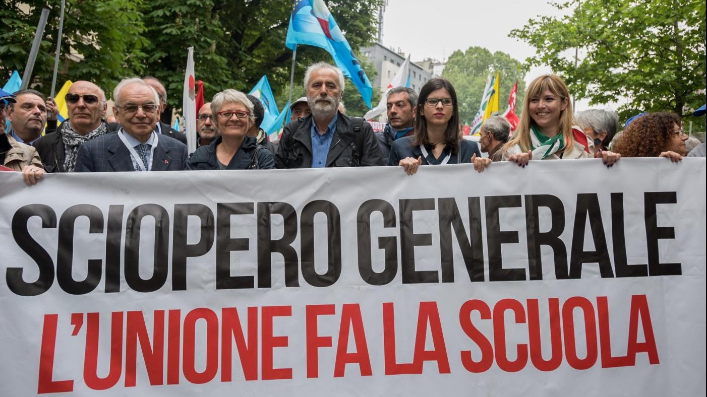 Scuola, i sindacati proclamano sciopero generale il 23 maggio