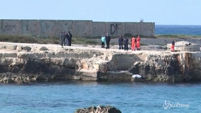 Anziano spinto dagli scogli, 17enne confessa