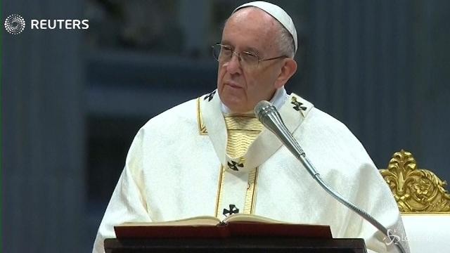 Papa ai nuovi preti: “Siate pastori non chierici di stato”