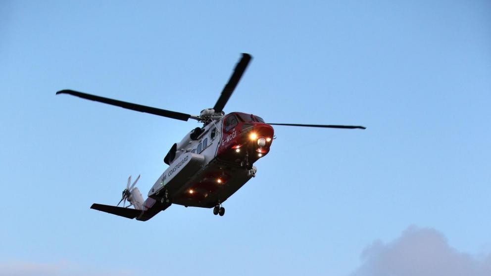 Norvegia, 13 persone su elicottero caduto. Polizia: No segni vita