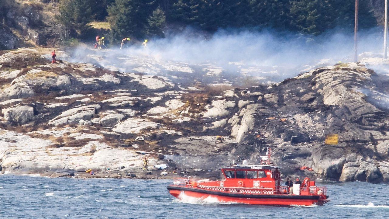 Norvegia, elicottero precipita: 11 morti. Italiano a bordo
