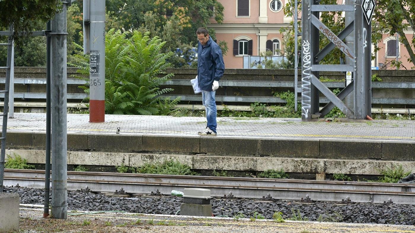 Roma, cadavere sui binari a Casilina: fermo traffico ferroviario