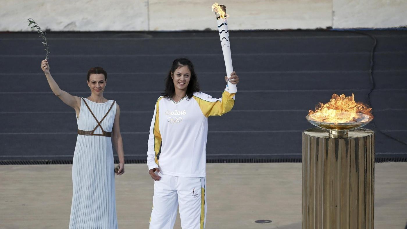 Rio 2016, fiamma olimpica a Brasilia: passerà in 300 città
