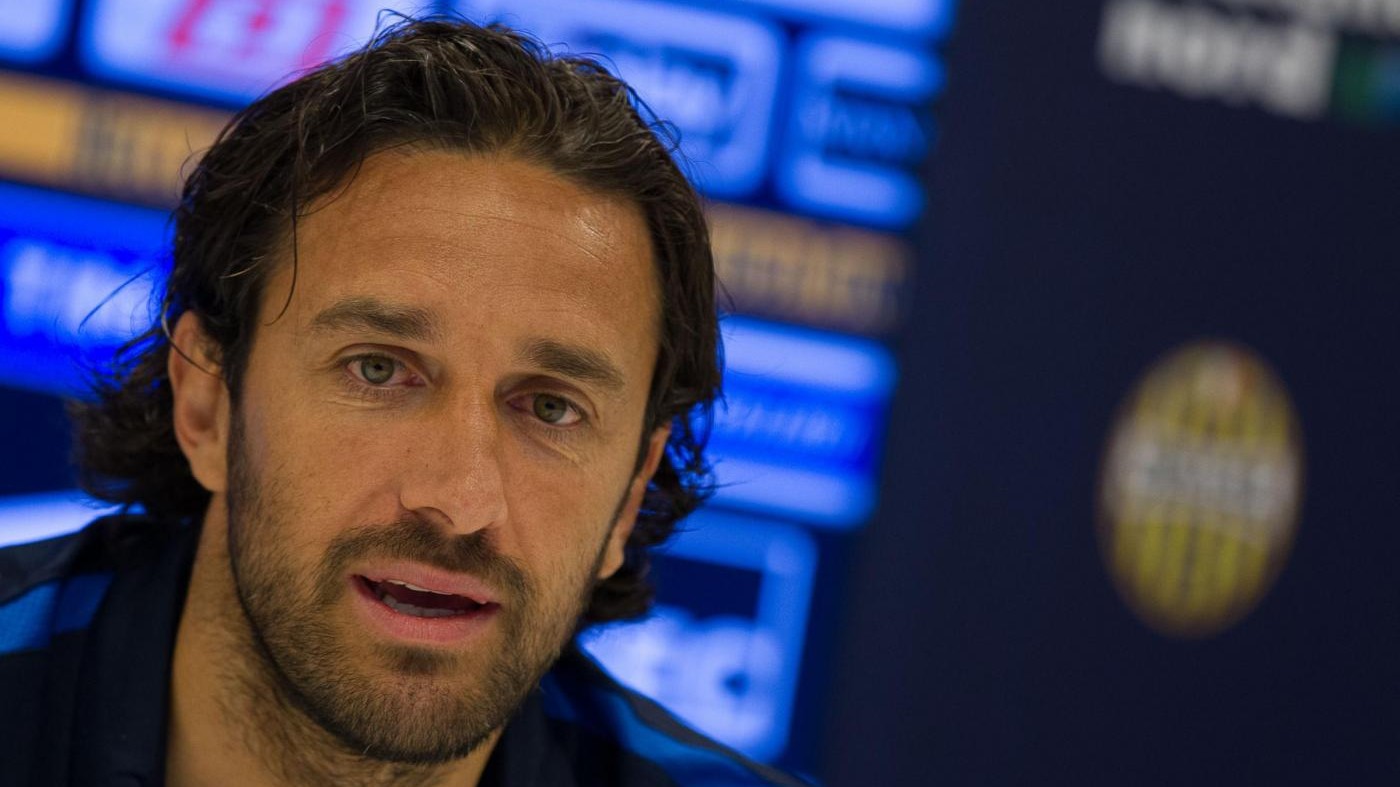 Toni lascia: dai gol in provincia a quelli in Bundesliga